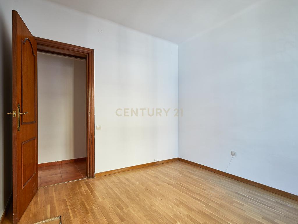  - Image 7