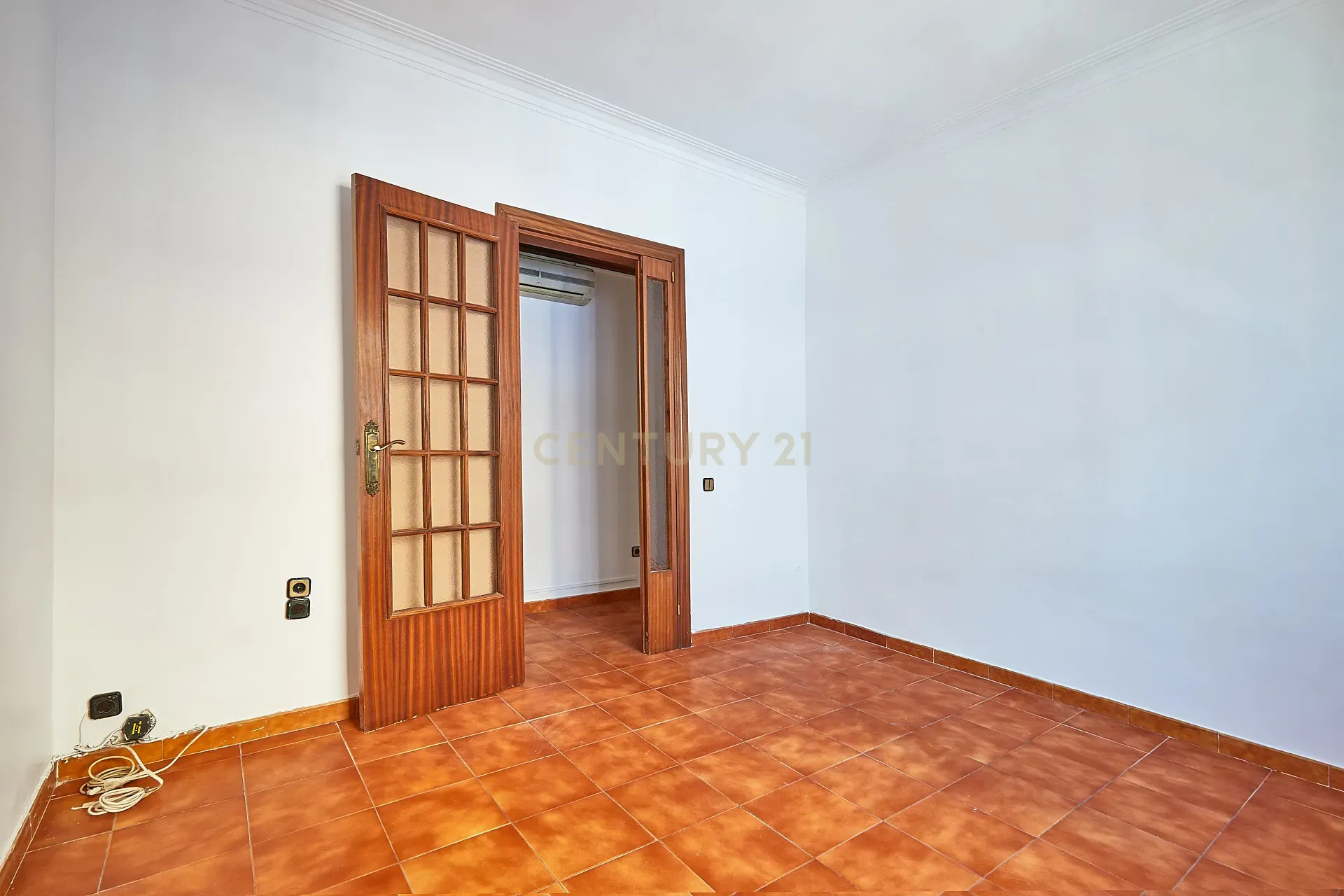 - Image 9