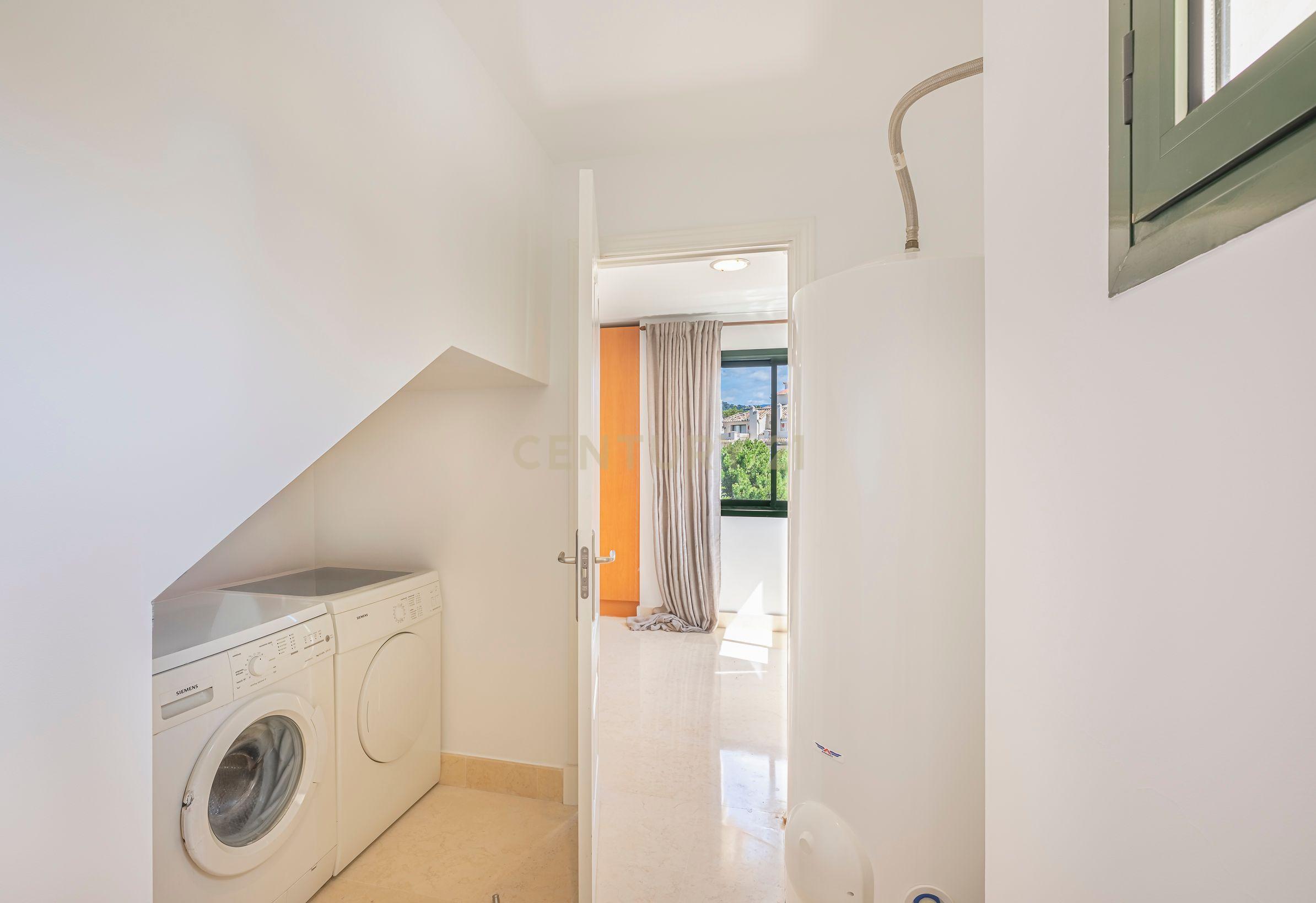 Penthouse de luxo com 4 quartos em Capanes del Golf, Benahavís - Vistas panorâmicas e serviços exclusivos - Image 19