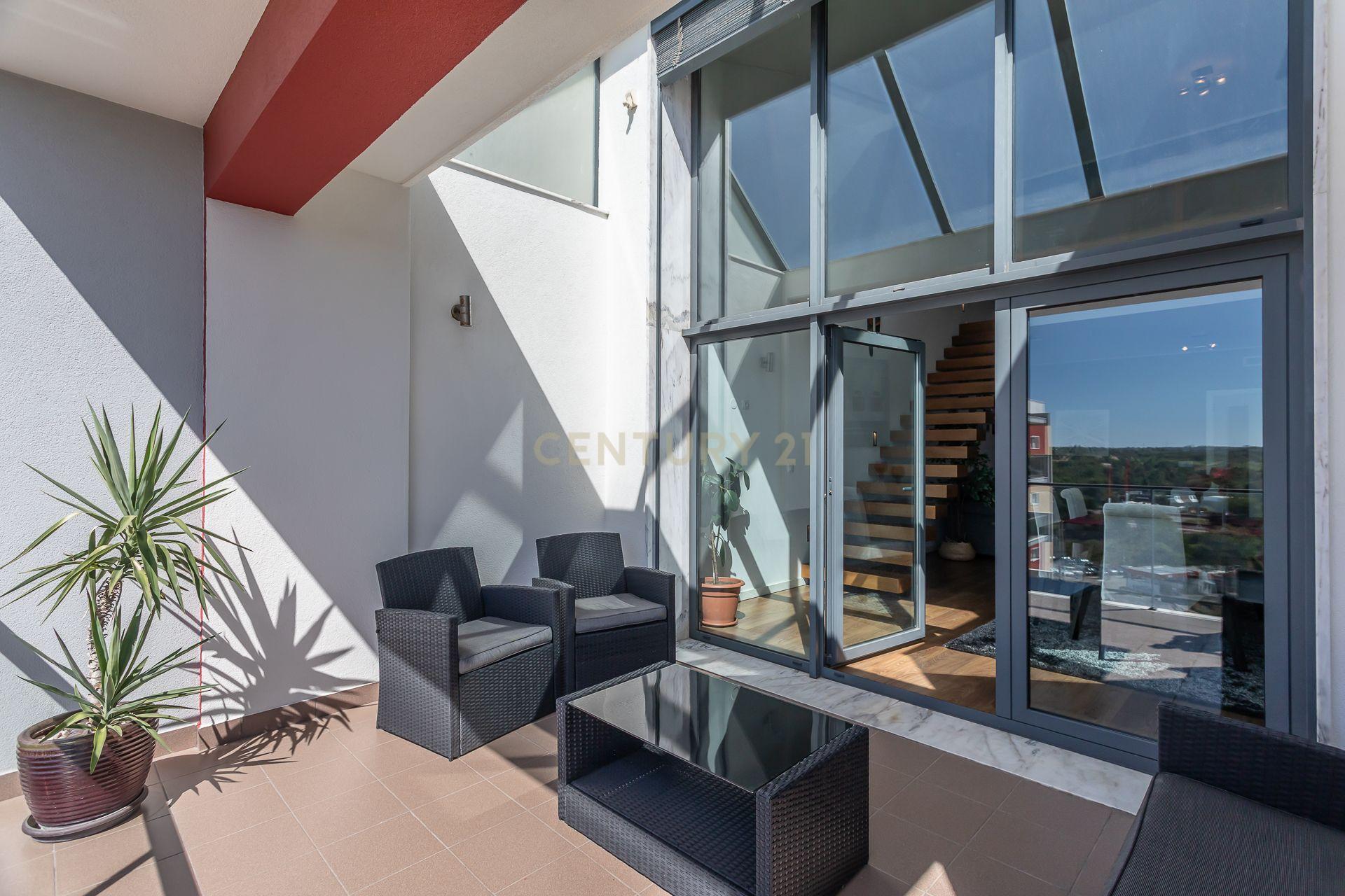 Apartamento T5 à venda em Amora, Seixal — foto 8
