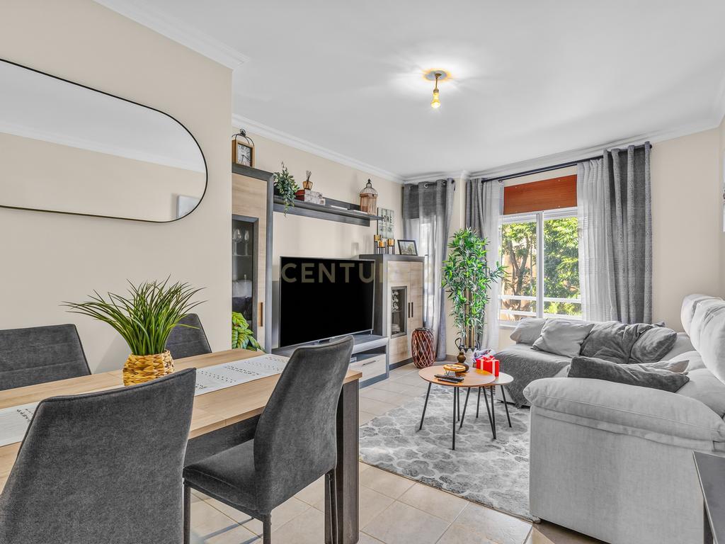 Apartamento T2 em Alverca do Ribatejo - Image 1