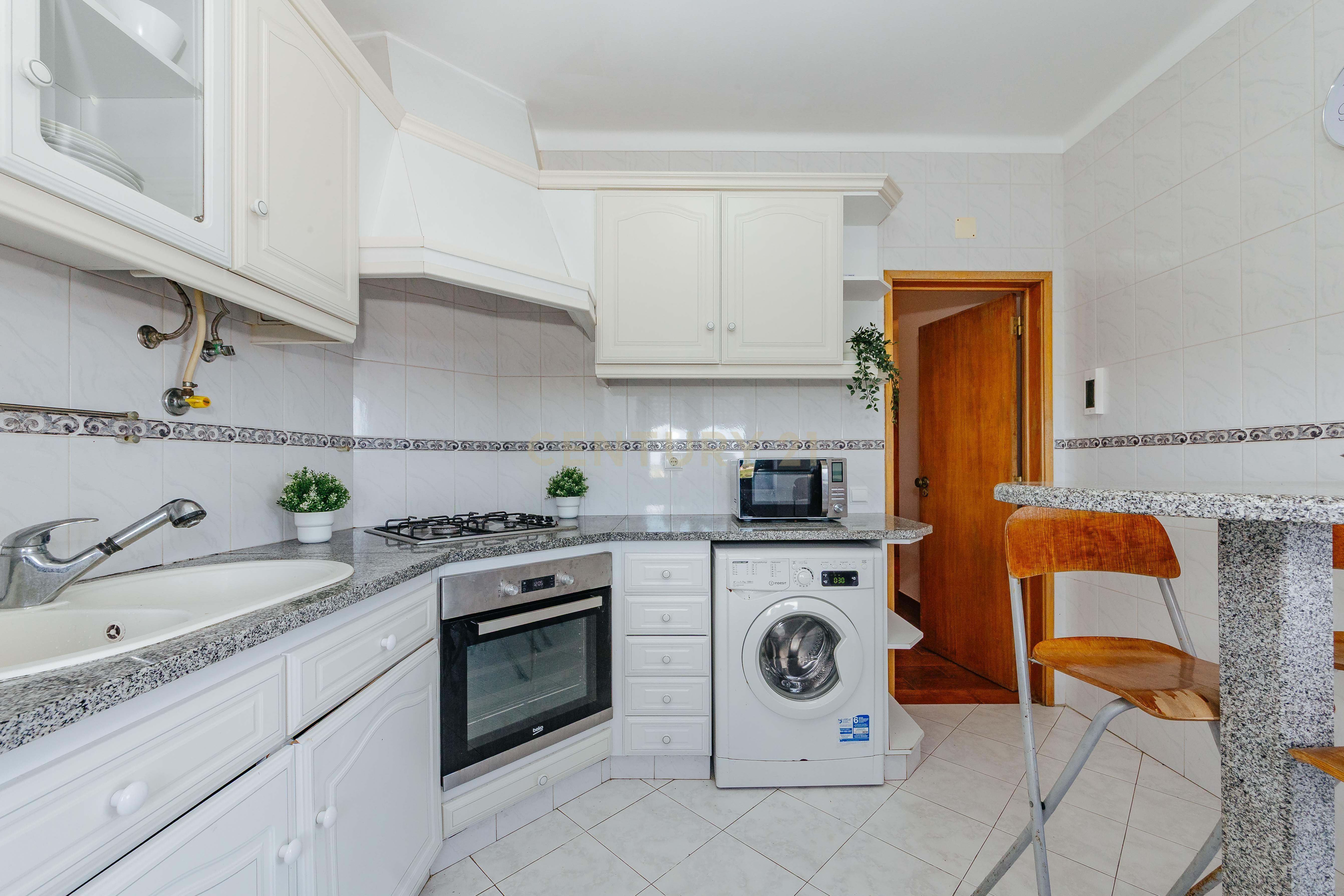 Apartamento T3 Almoinha - Sesimbra - Image 8