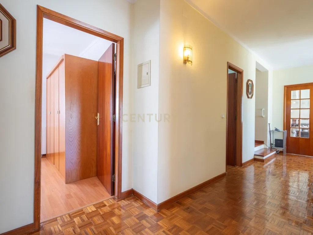 Moradia T3 com anexos e garagem para 3 carros – Canedo, Pampilhosa - Image 39