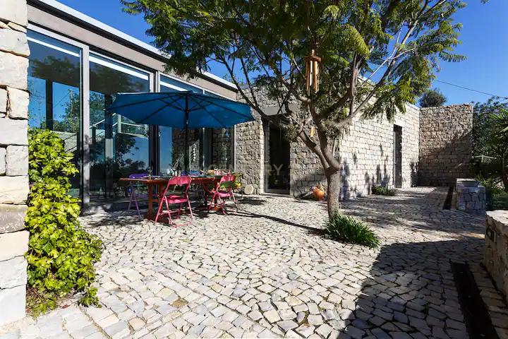 MORADIA TÉRREA T3 DE LUXO – ARQUITETURA CONTEMPORÂNEA EM PEDRA, A 8 MINUTOS DE TAVIRA - Image 8