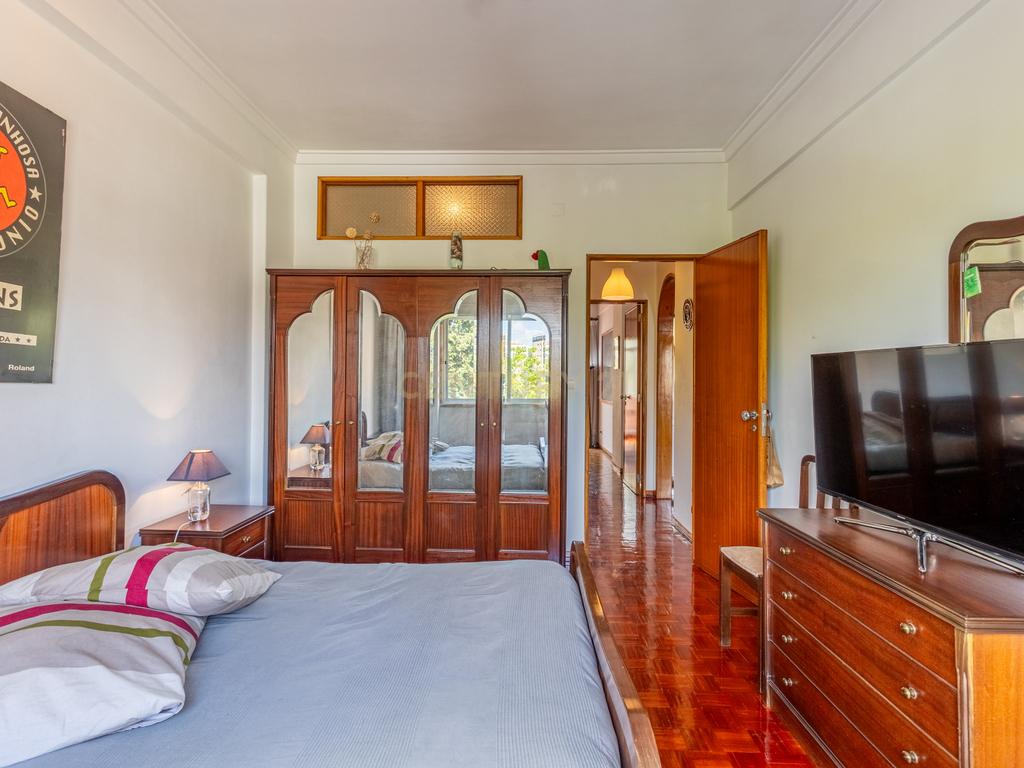 Apartamento T2 na Urbanização Codivel - Odivelas - Image 19