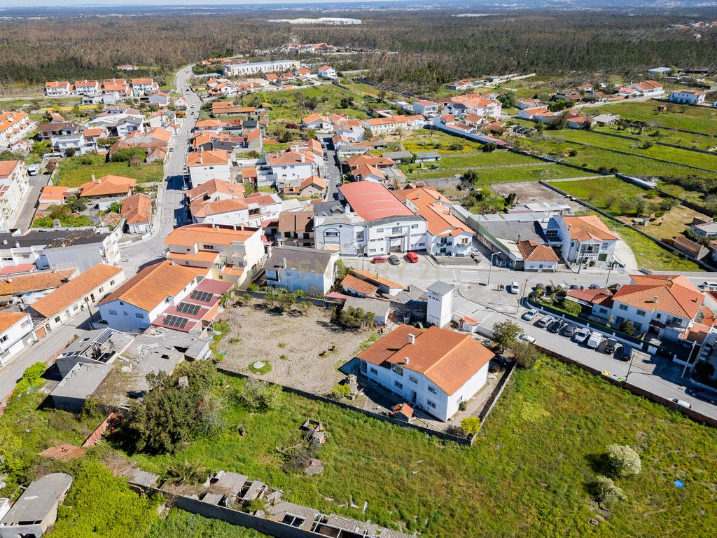 Moradia T5 com terreno - Image 40