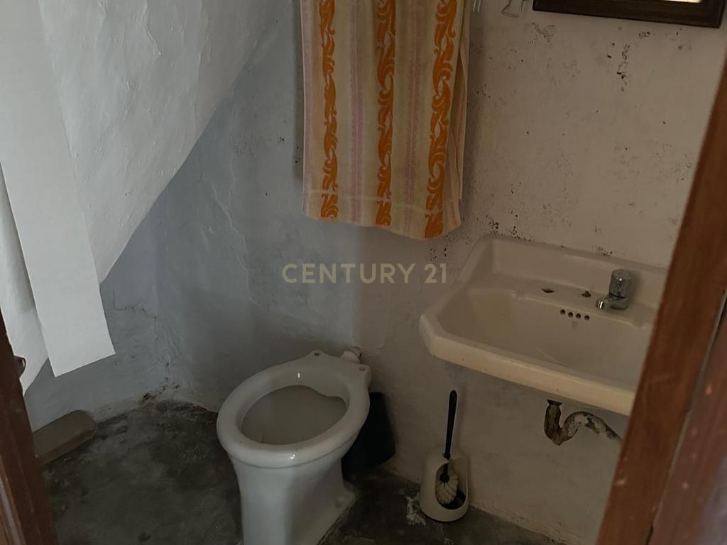 undefined - Image 3