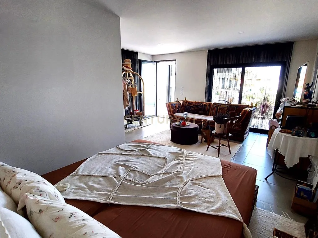 Oasis Coco Beach Villa - Moradia de Luxo Isolada T3 + 1 com Guest House e Piscina, lote 1,368 m² – Urbanização Vila Alegre, Fernão Ferro - Image 51