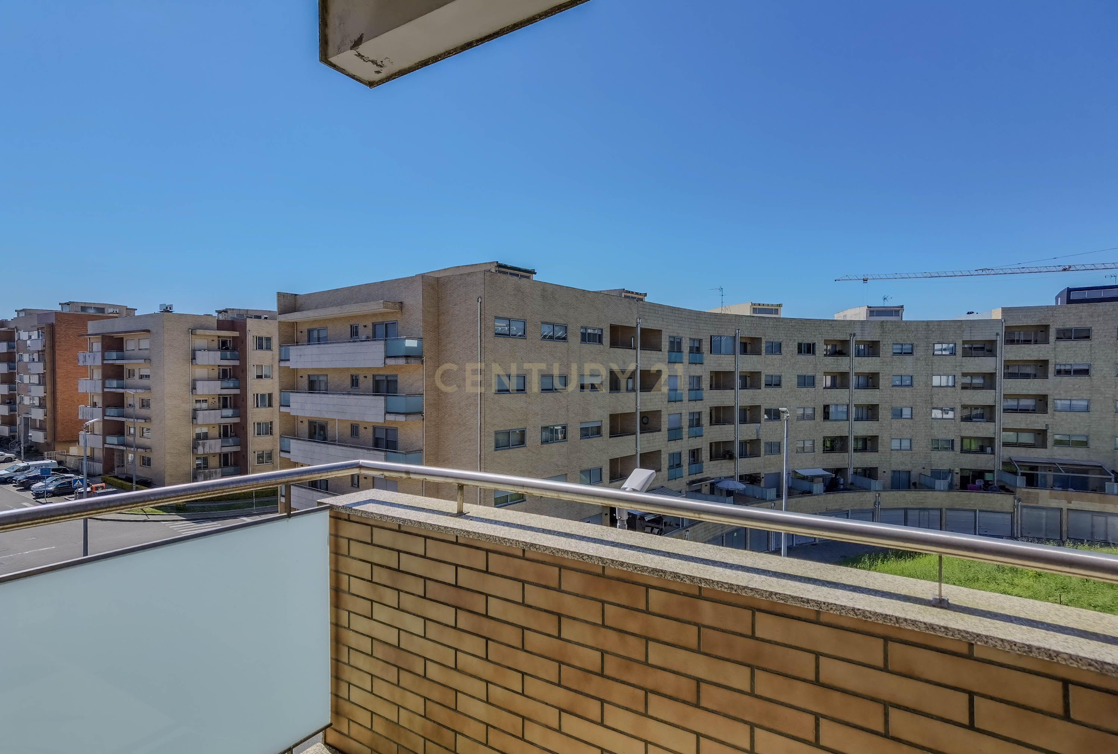 Apartamento T4 Rio Tinto (Germanus) - Image 31