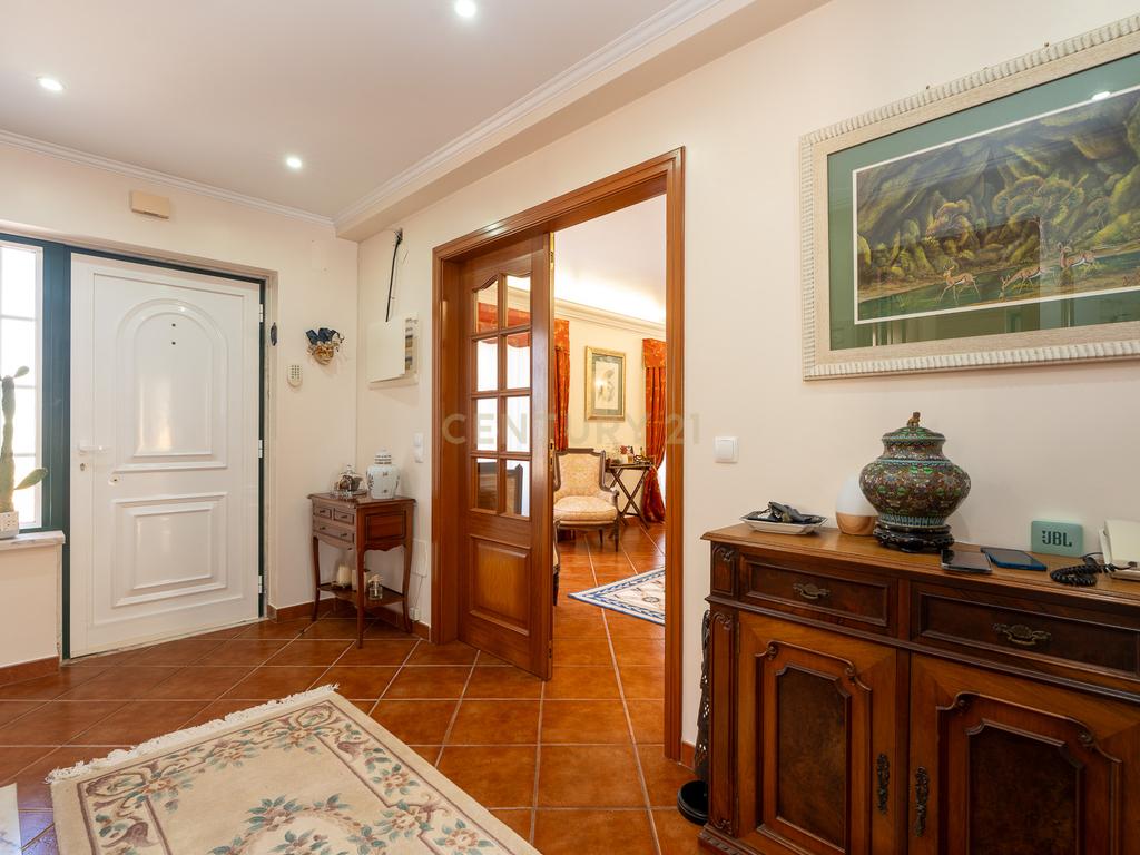 Moradia Isolada de Excelência - Apenas 10 Minutos da Ericeira - Image 7