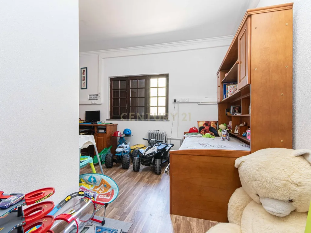 Moradia Exclusiva para Investimento em Quinta do Anjo, Palmela - Image 26