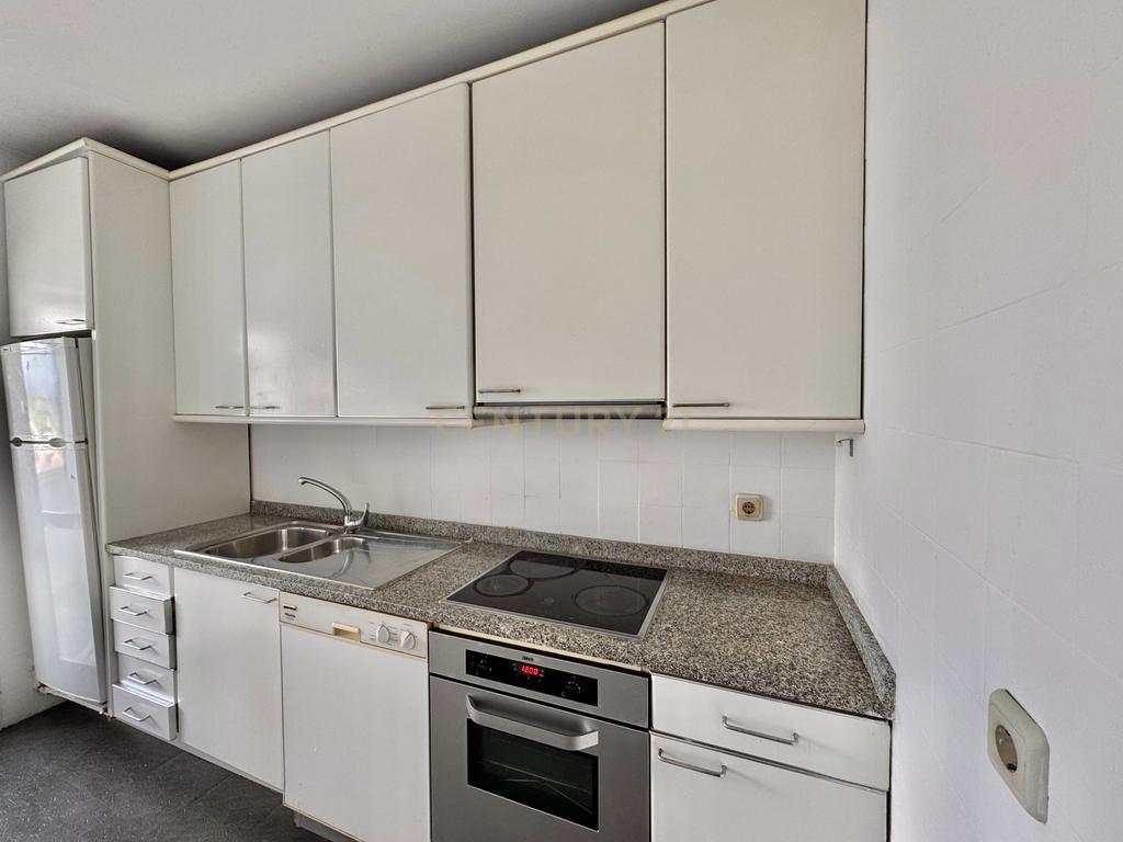 Apartamento T4 no centro de Santo Tirso - Image 19