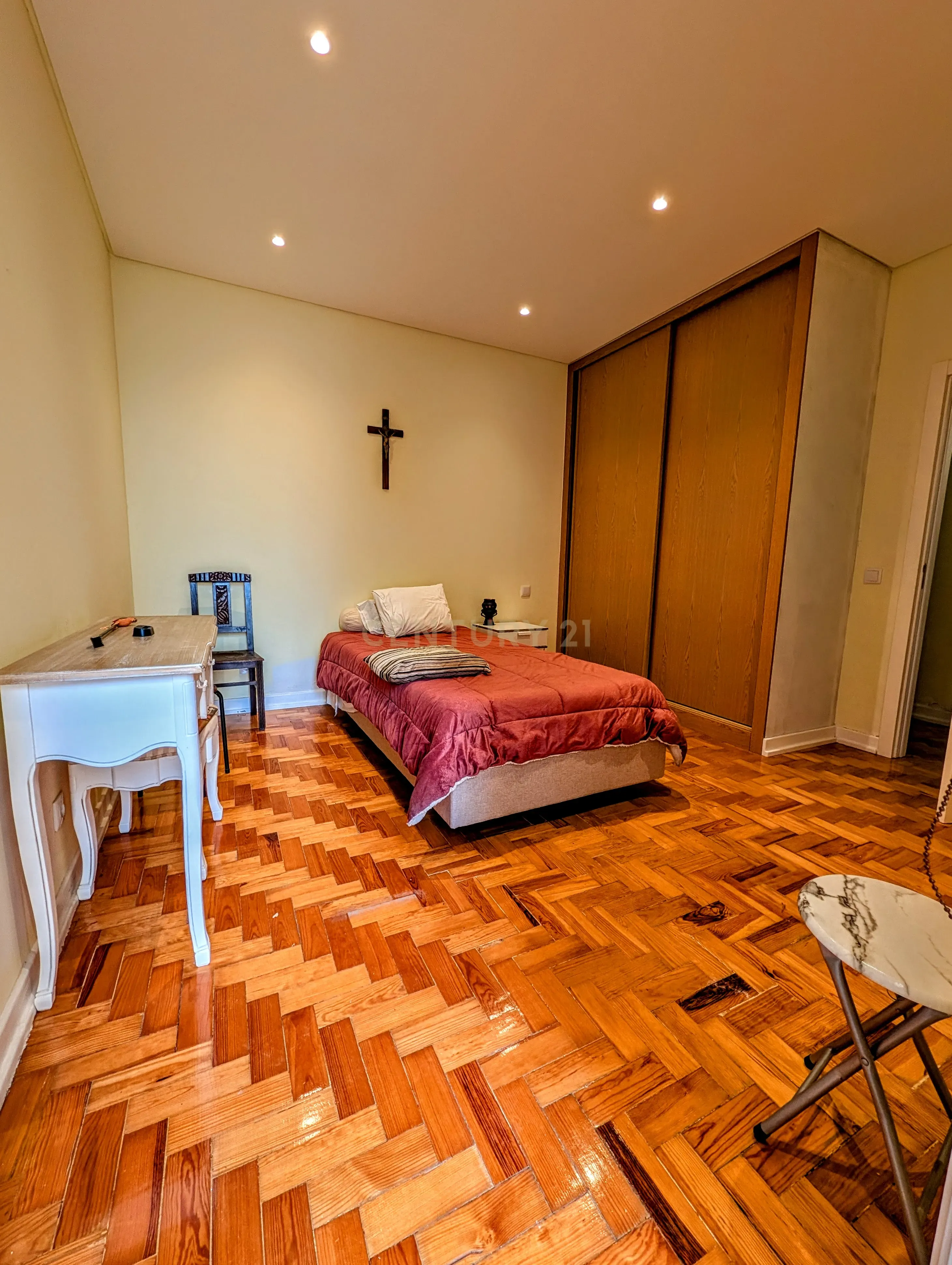 Fotografia 6 de Apartamento T4 para Arrendamento | Localização Central em Faro