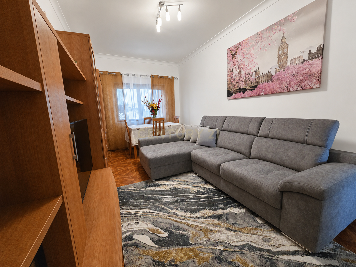 Fotografia 3 de Apartamento T2 com terraço junto à Escola Secundária de São Pedro da Cova