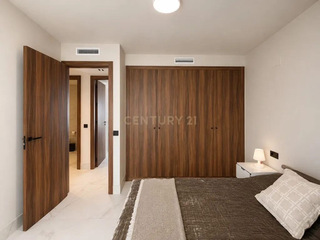 Moderno apartamento de 2 quartos em San Pedro de Alcántara - Image 21