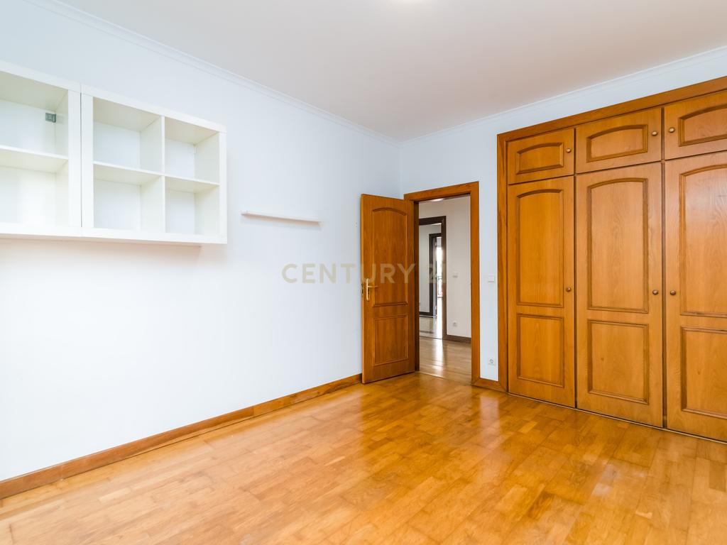 Apartamento T4 | Quinta Da Beloura - Image 29