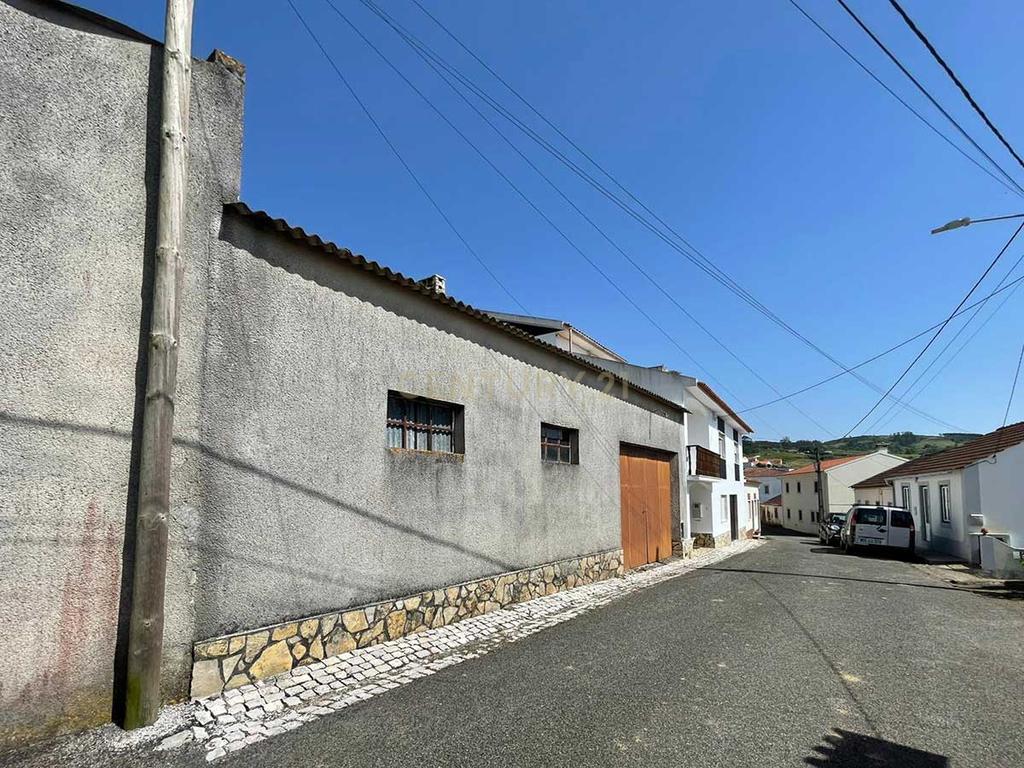 Moradia com Potencial em Rechaldeira, Vilar - Cadaval - Image 42