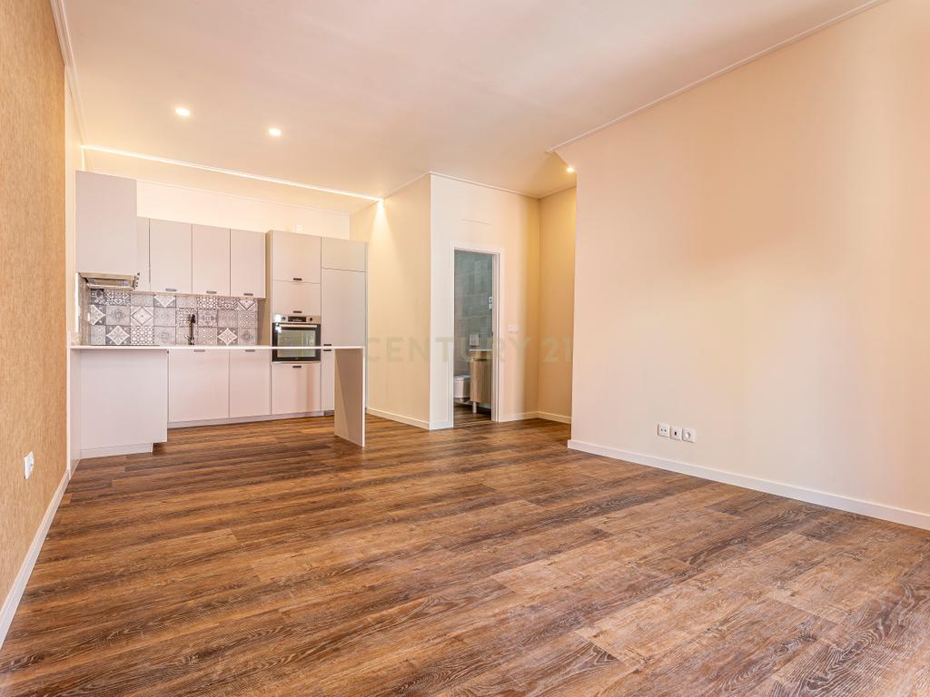 Magnifico Duplex | A Estrear | Centro Histórico de Setúbal | Junto à Sé - Image 4