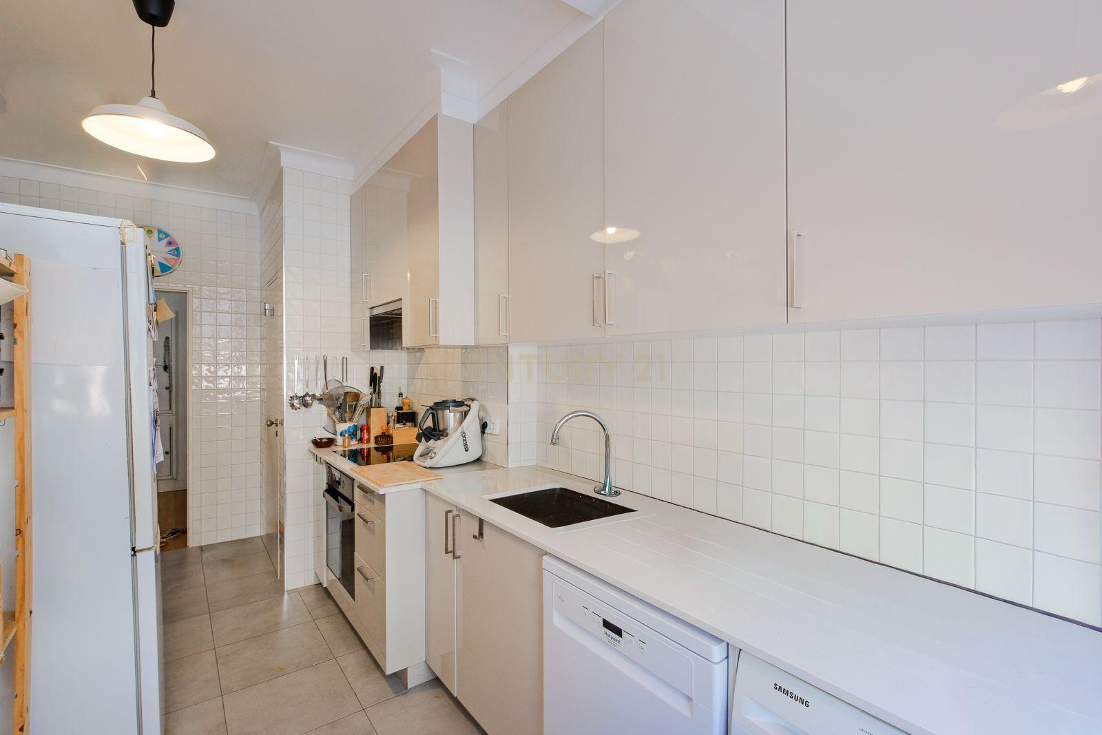 Fotografia 6 de Apartamento T3 em Rio de Mouro, Sintra