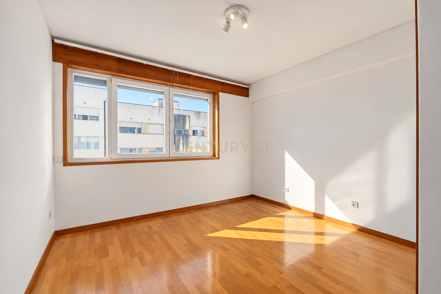 Apartamento T2 à venda em Cedofeita, Santo Ildefonso, Sé, Miragaia, São Nicolau e Vitória, Porto — foto 3