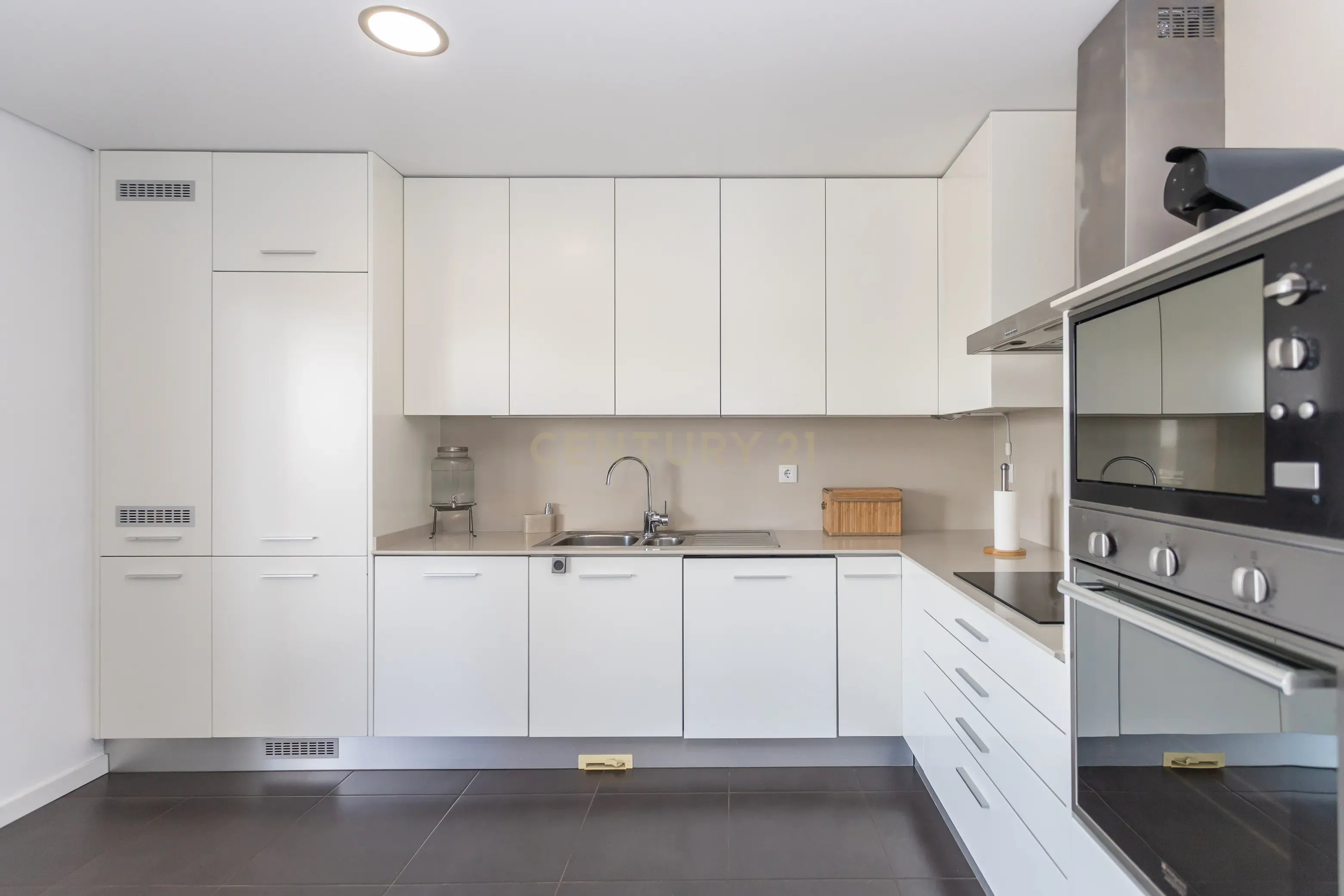 Apartamento T3 Condomínio Jardins da Ladeira, Aldeia de Paio Pires - Image 7