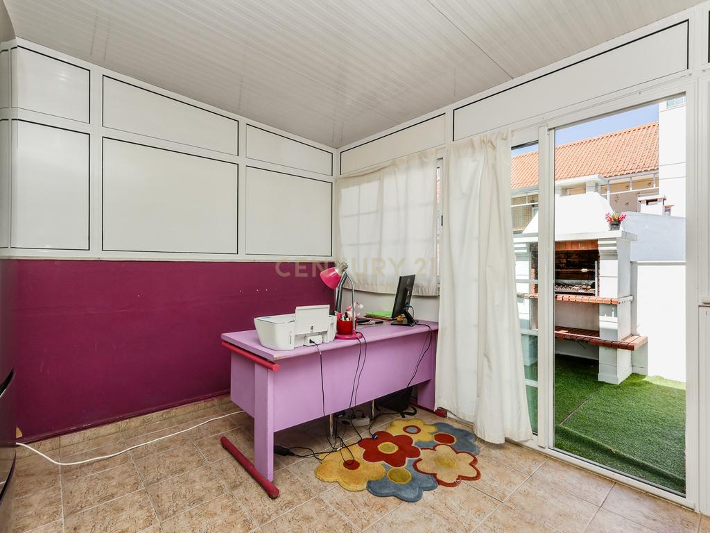 Apartamento T3 com Terraço Privativo e Jacuzzi – Alto da Brandoa            - Image 21