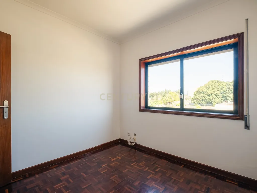 Apartamento T3 com Terraço, Vista Mar e Garagem Box em Arcozelo – Vila Nova de Gaia - Image 30