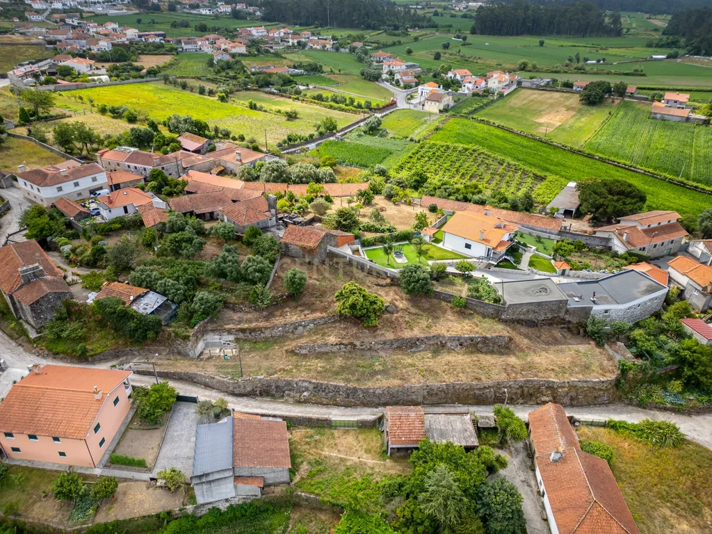 Terreno Panorâmico em Vila Cova - Barcelos com vista desafogada - 69.000€ - Image 3