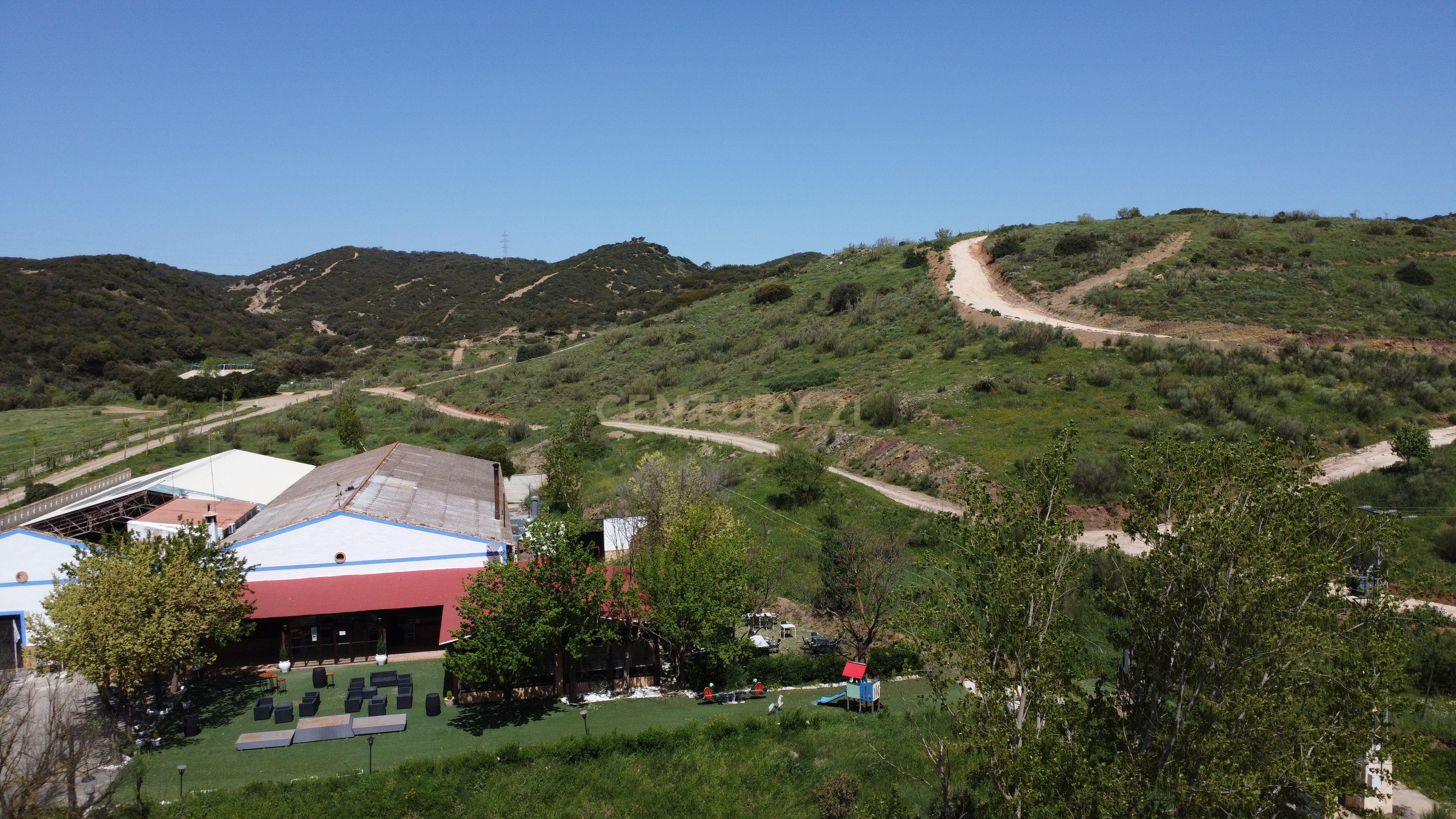 VENDA DE PROPRIEDADE RÚSTICA EM ANTEQUERA COM EXPLORAÇÃO DE AGROTURISMO - Image 91