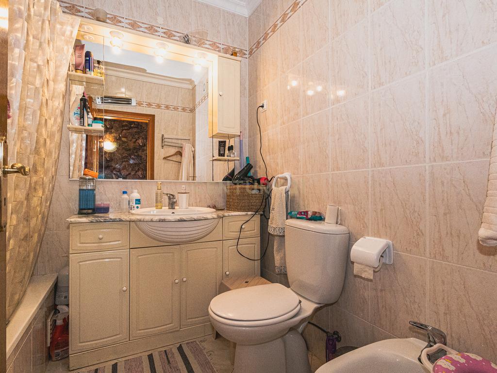 Apartamento T1+1 em Armação de Pêra - Boa Localização, Perto da Praia - Image 7