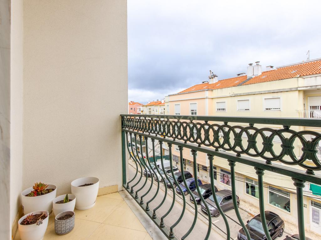 Apartamento T2 +1 em Quinta do Conde - Image 23