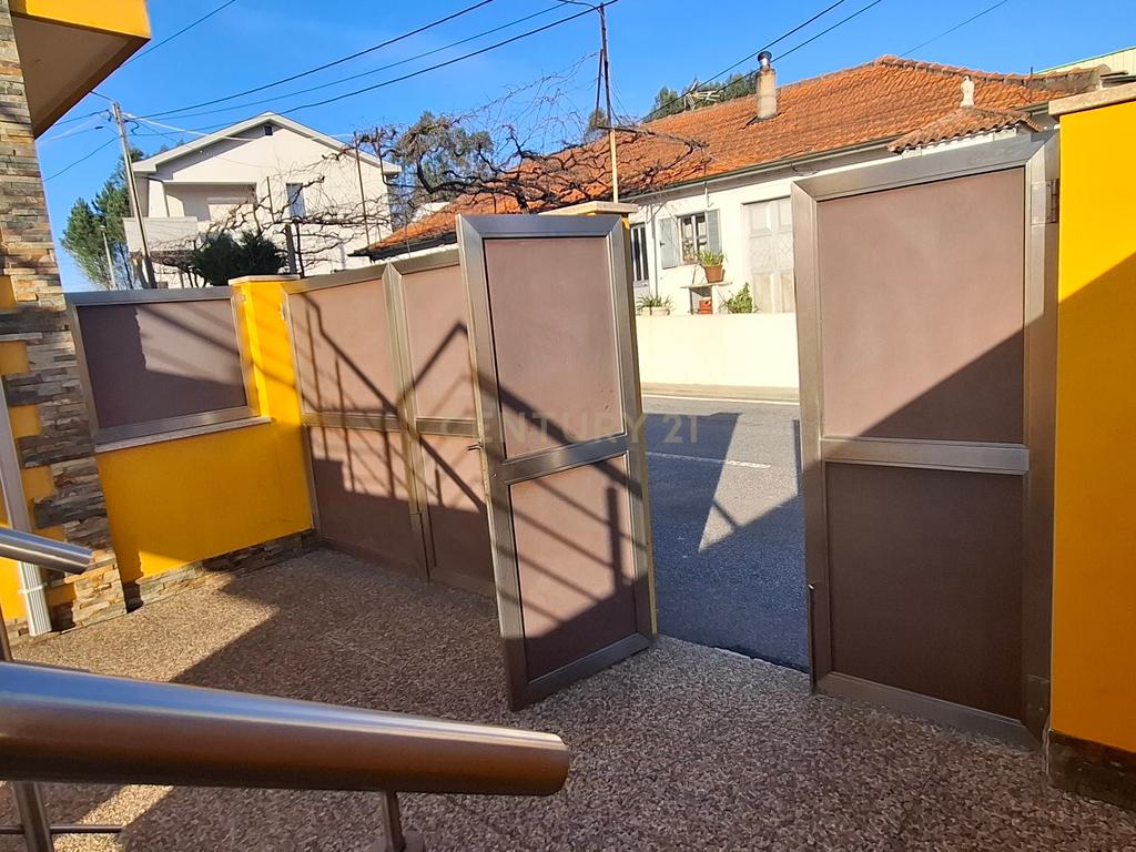 Moradia T3 em Carvalhosa, Paços de Ferreira, ao FERRARA PLAZA - Image 6