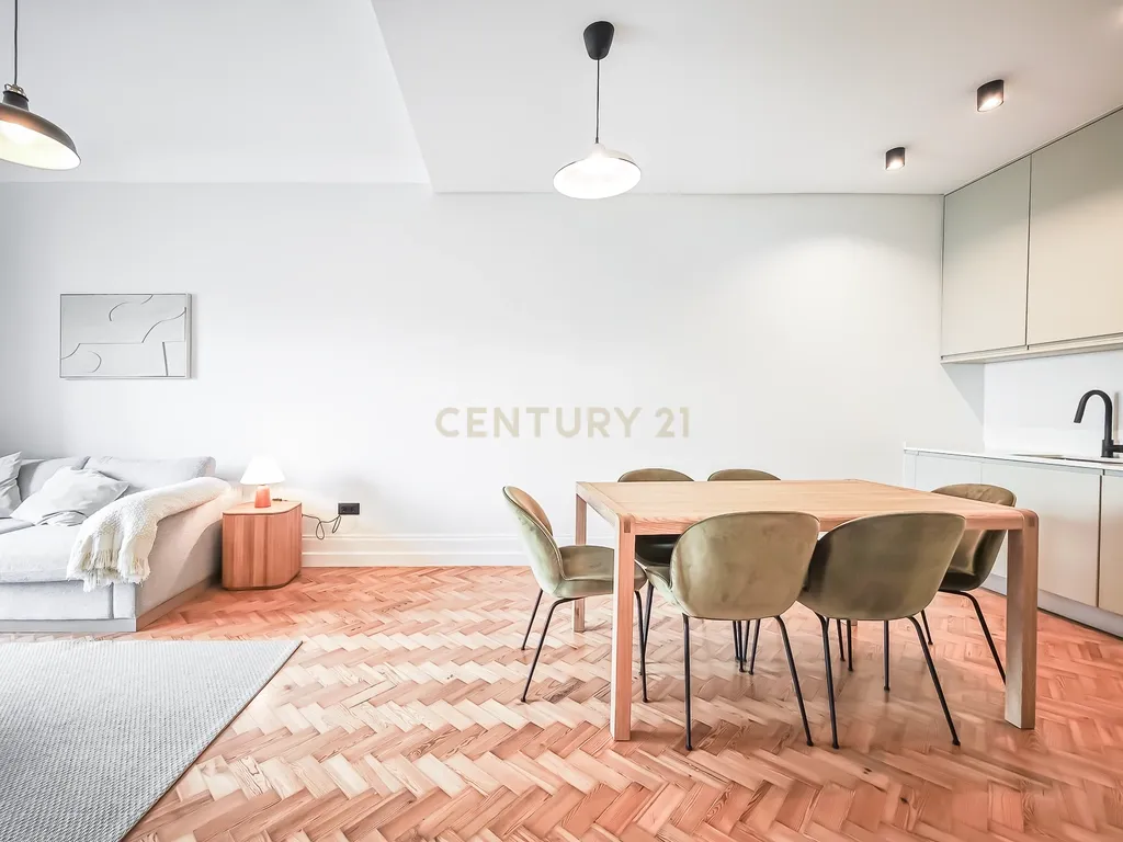 Apartamento T3 de Luxo na Av. Elias Garcia — Totalmente Mobilado e Pronto a Habitar - Image 5