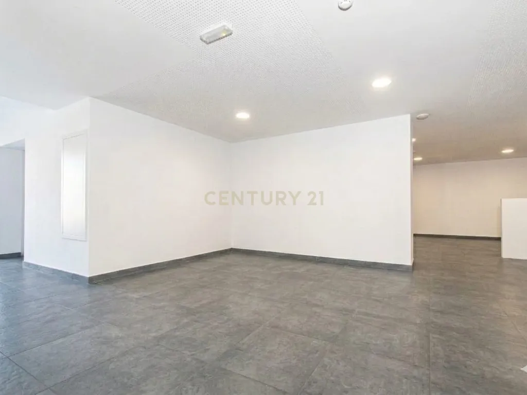 Loja em Campolide, Lisboa - 160m² - Image 26