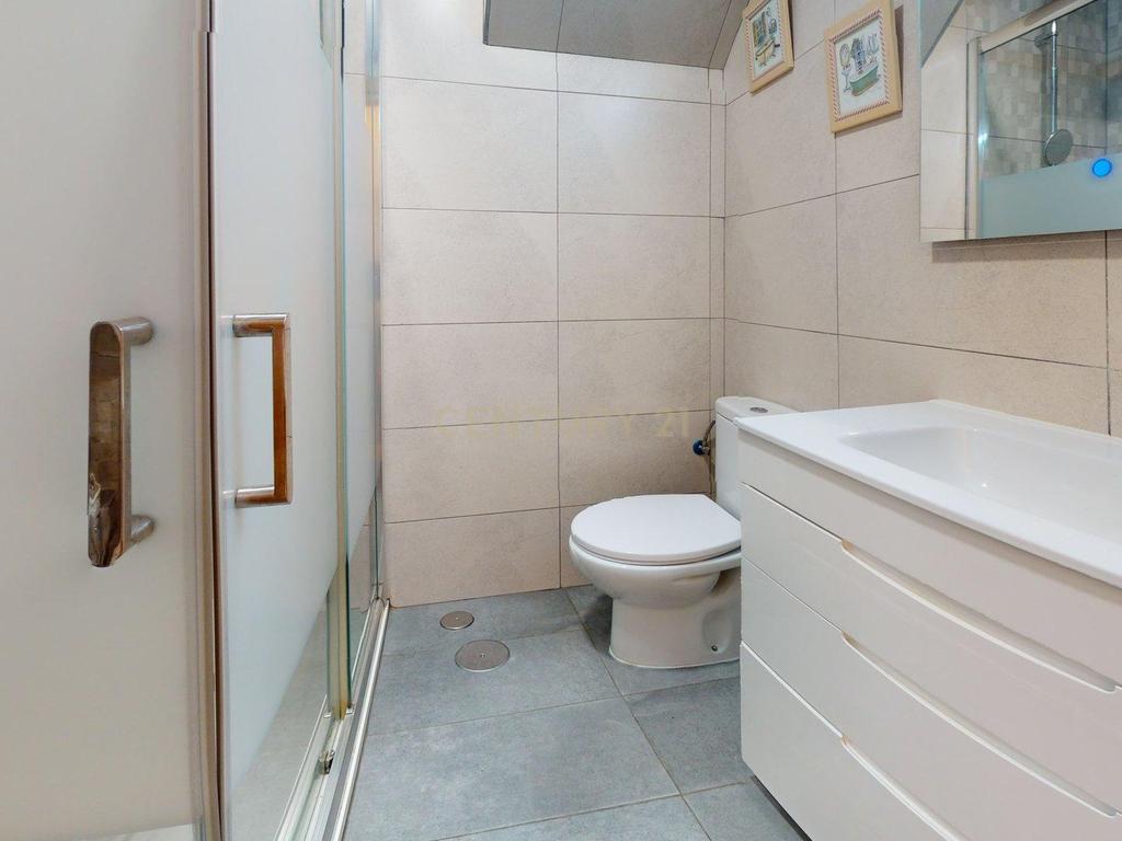 Casa Térrea em Alcalá de Henares, Madrid - 5 Quartos e 3 WC - Image 29