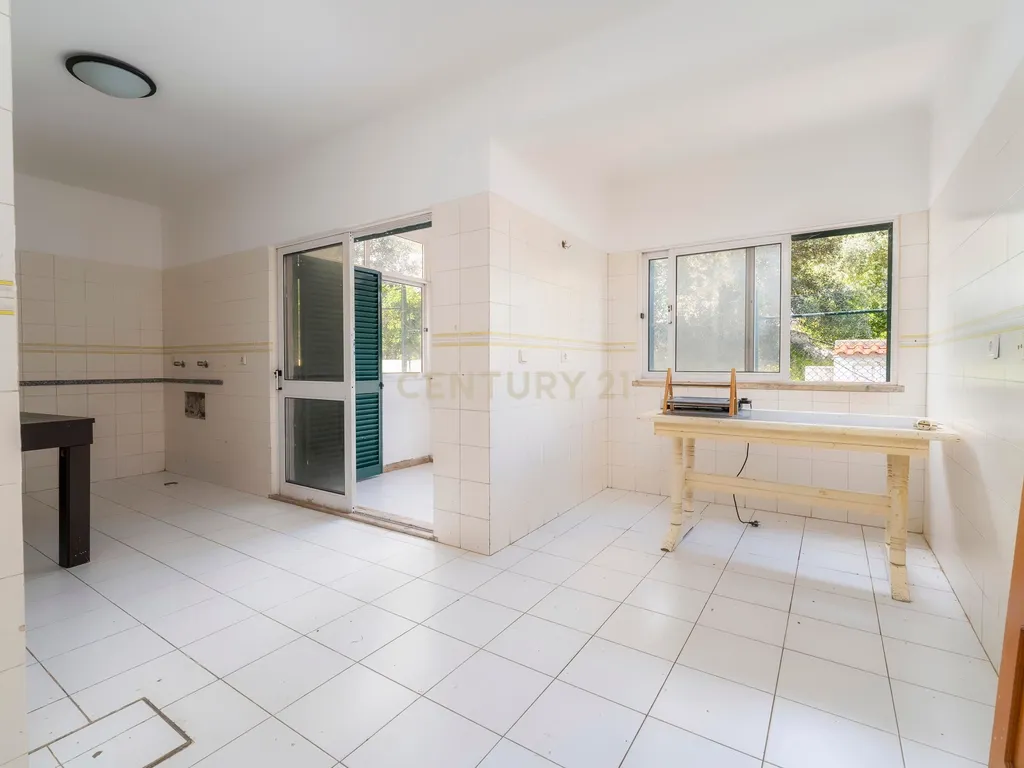 Apartamento T4 Excelente Localização Centro de Albufeira. - Image 15