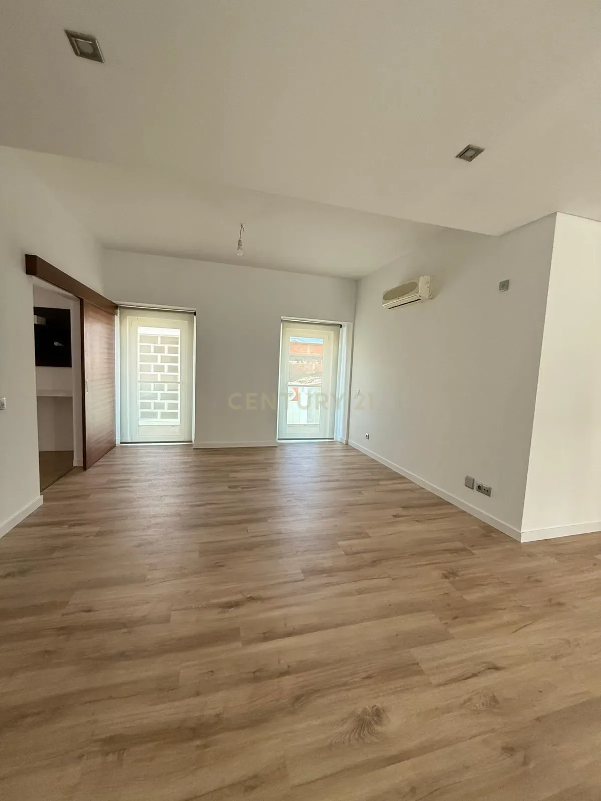 Apartamento na zona histórica de  Portalegre - Image 7