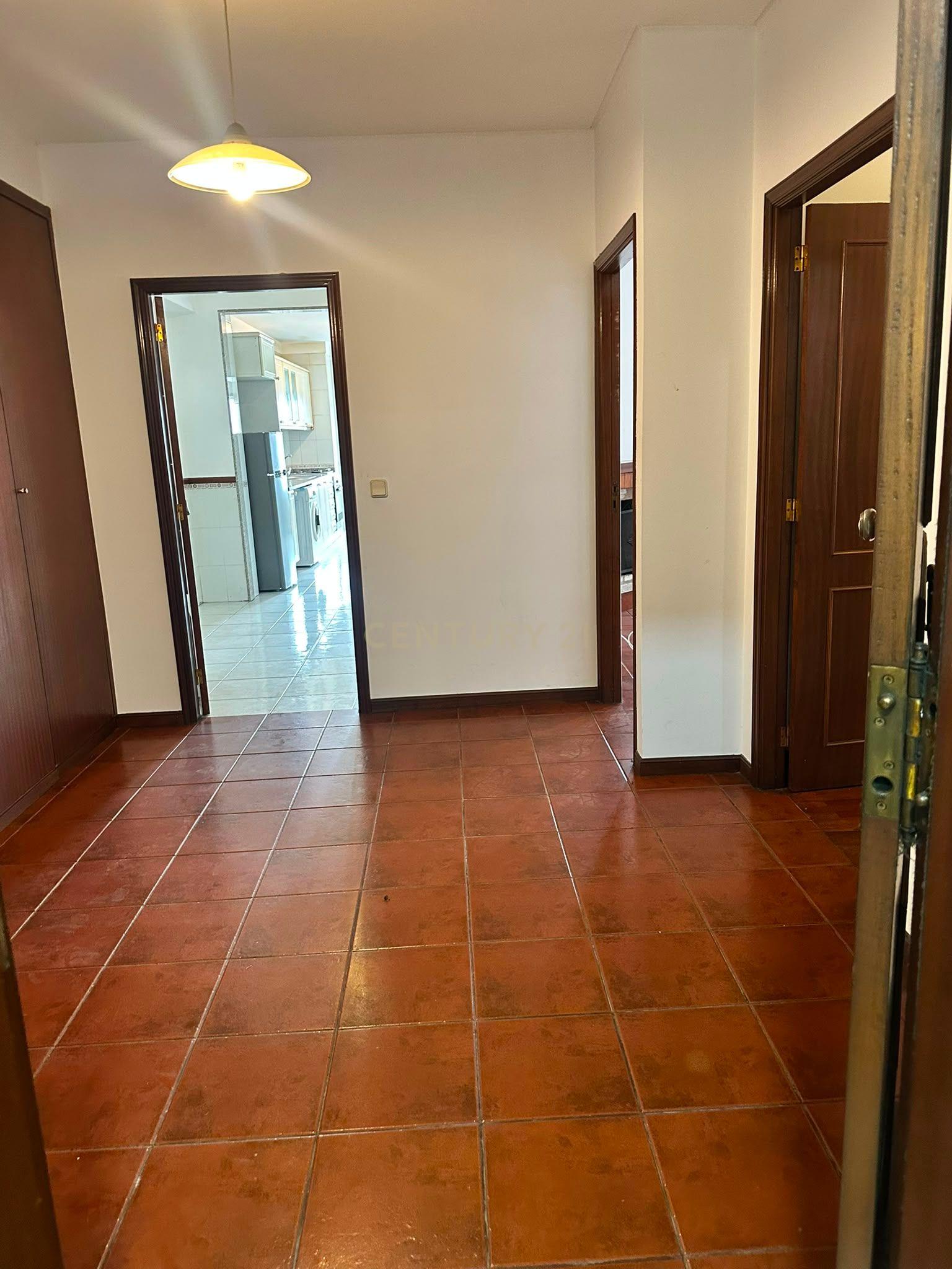 Fotografia 4 de Apartamento T3 com garagem e elevador | Braga
