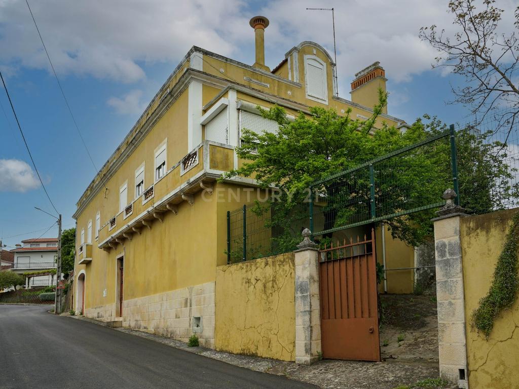 Moradia T4+3 Vila Moreira - Alcanena - Image 5
