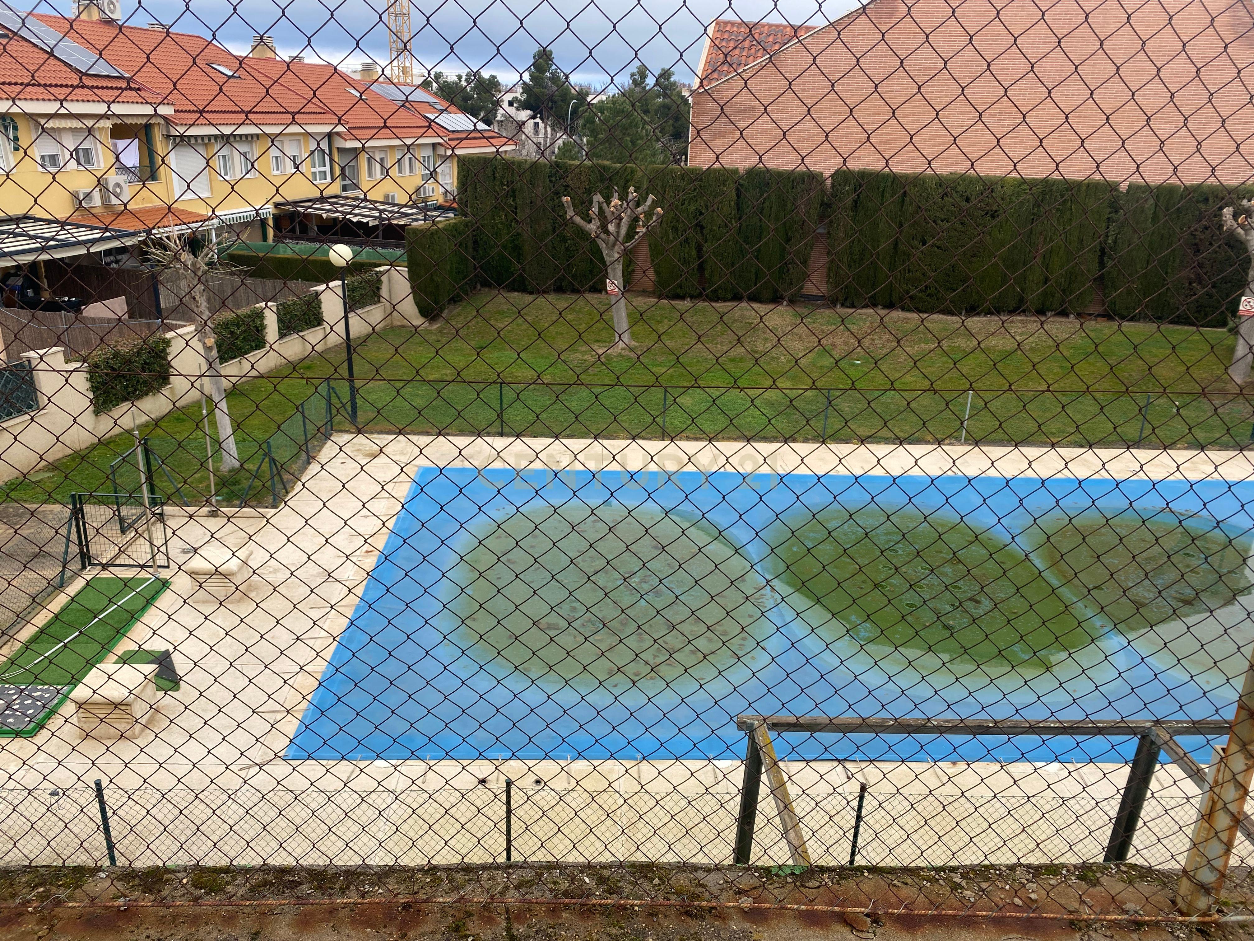 undefined - Image 32