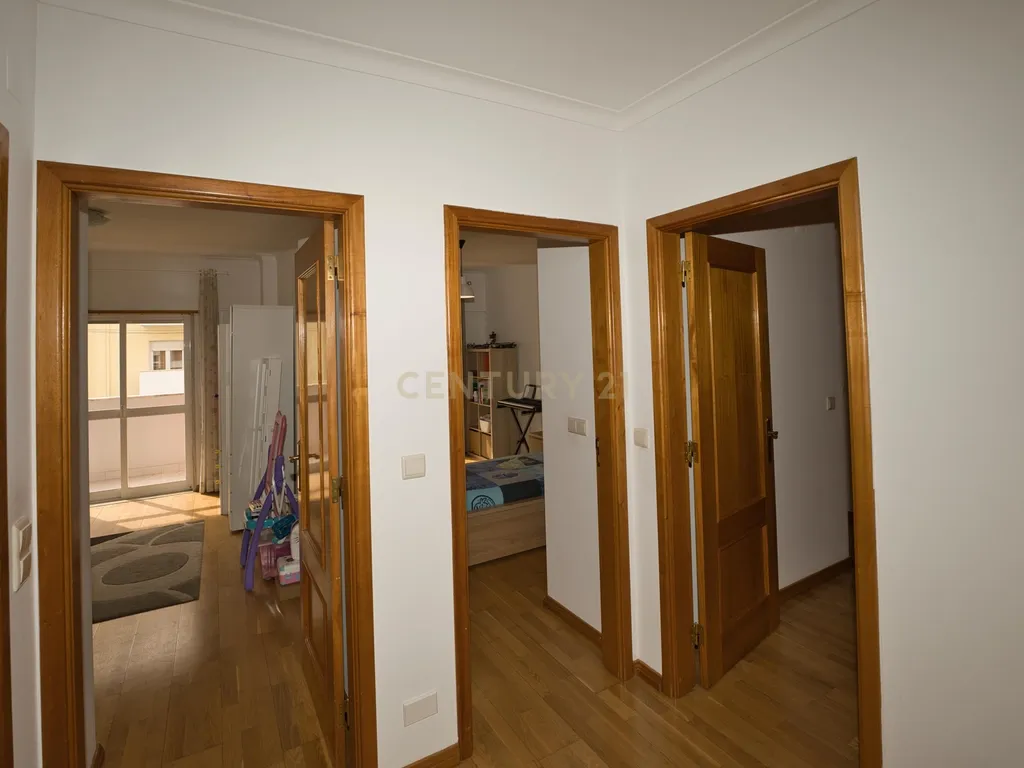Apartamento T3 com garagem em box e Wallbox | São Domingos de Rana, Cascais - Image 10