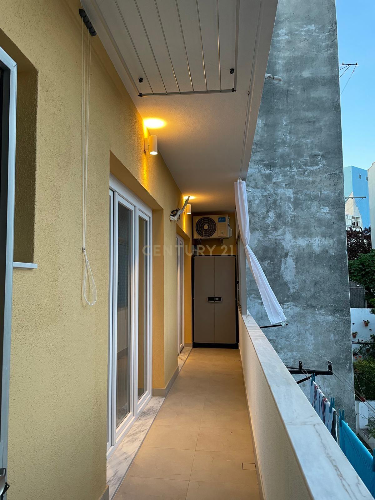 apartamento T2 situado numa das zonas mais privilegiadas de Almada - Image 16