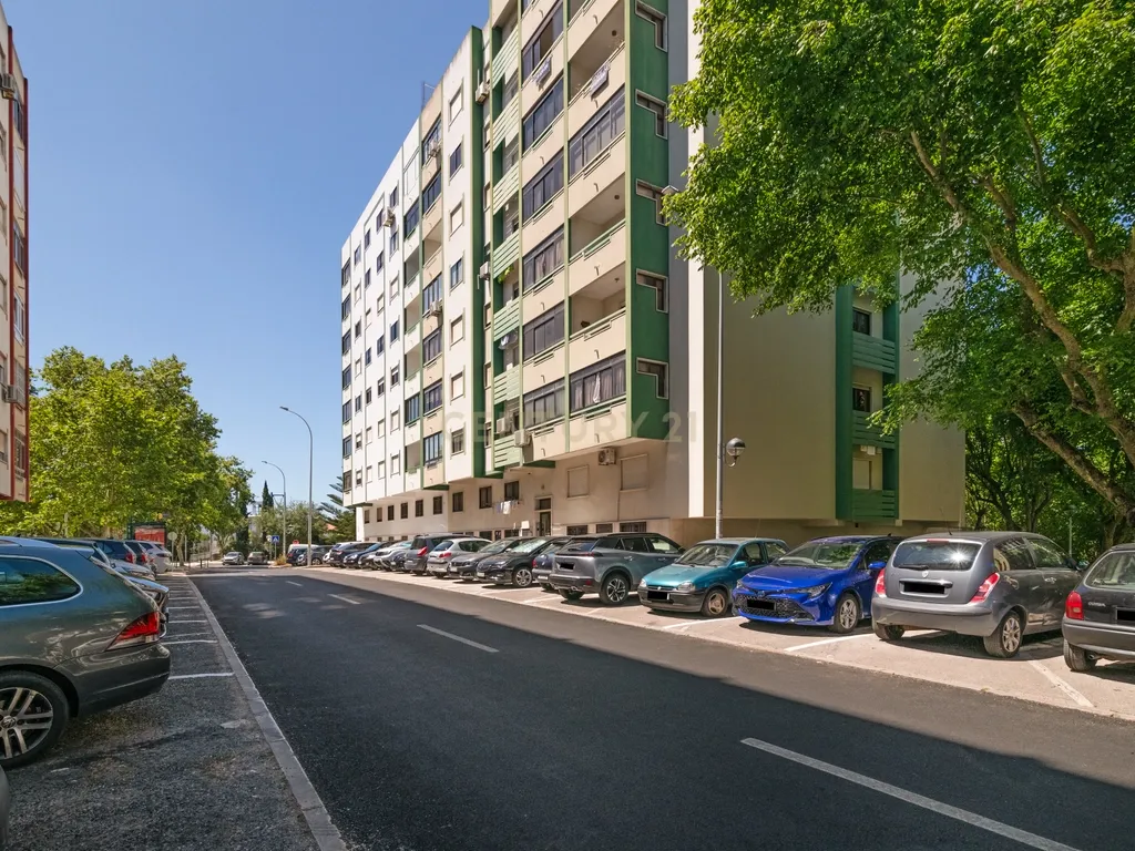 Apartamento T2 | Damaia de Cima - Image 19