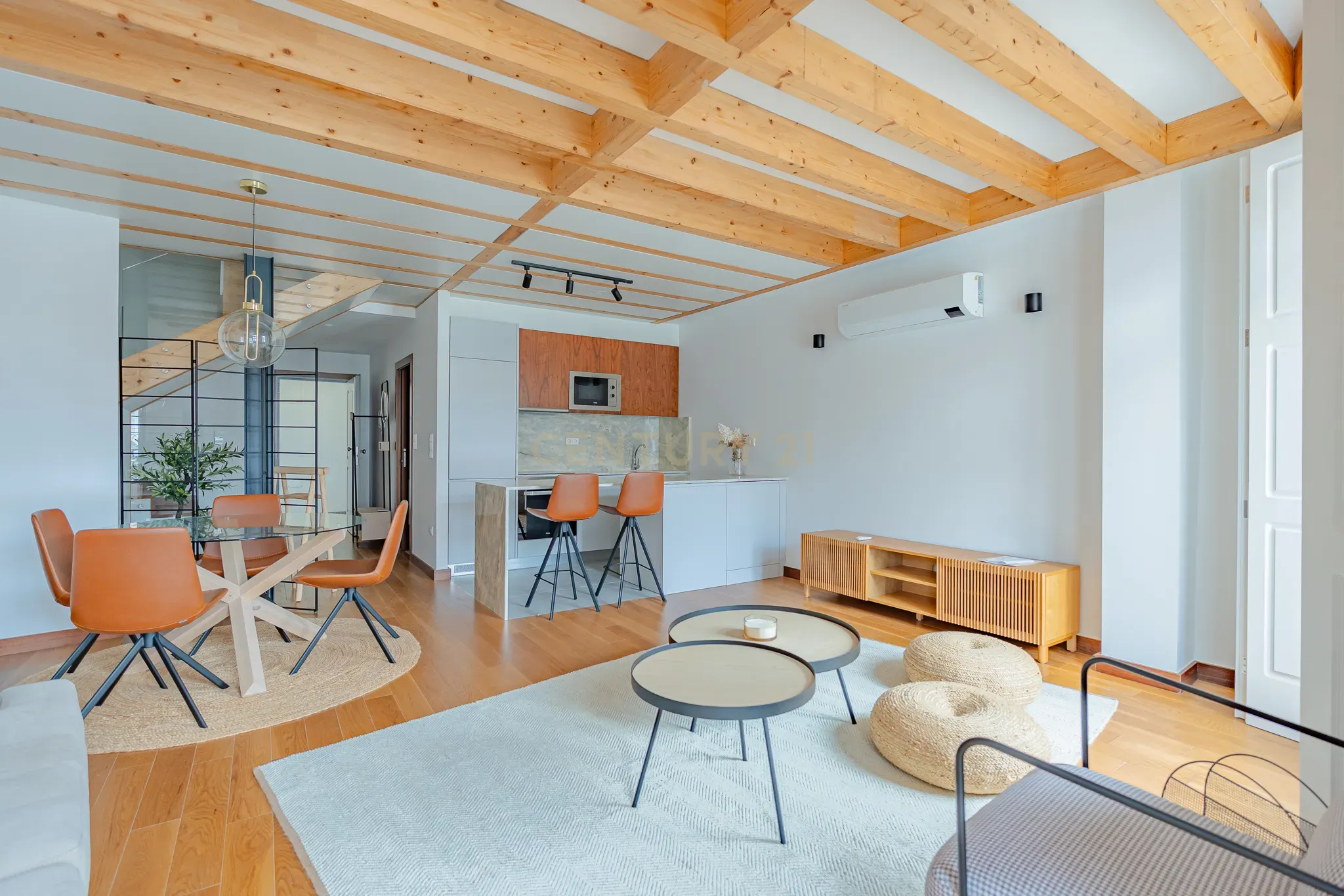 Arrendamento T2 Duplex S. Bento| Santa Catarina | Porto - Image 1