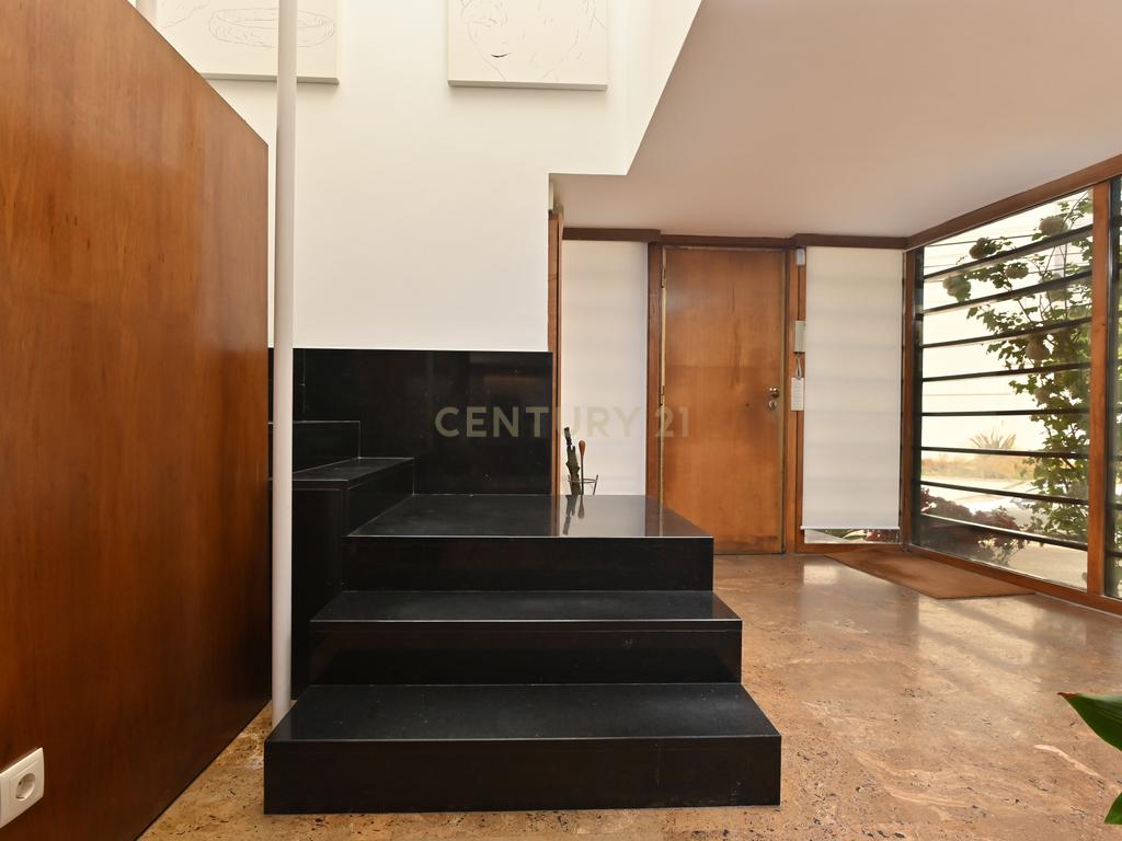 Luxuosa Moradia Isolada na Serra de Carnaxide com Piscina  - Image 19