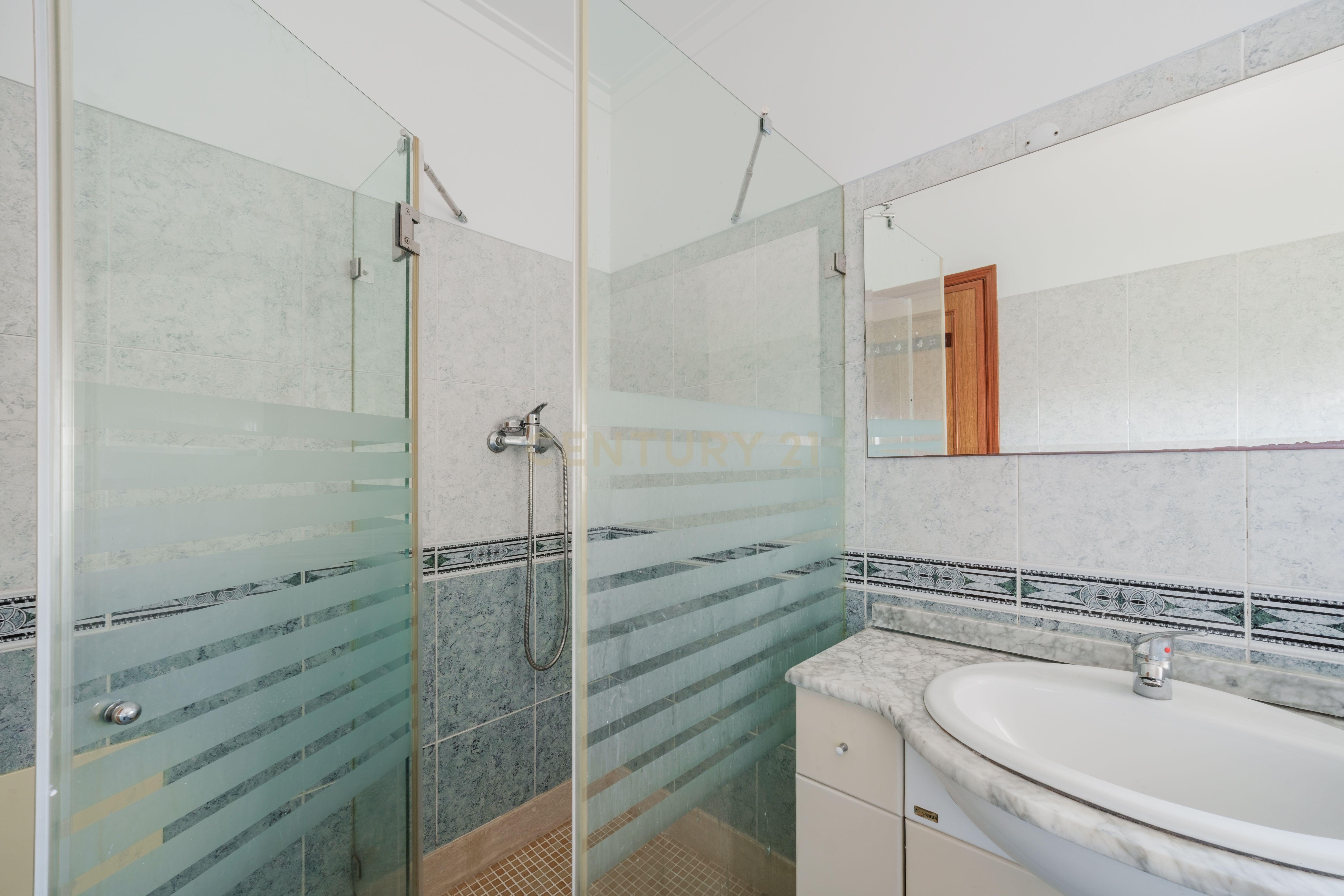 Apartamento T3 à venda em Casal de Cambra, Sintra — foto 19