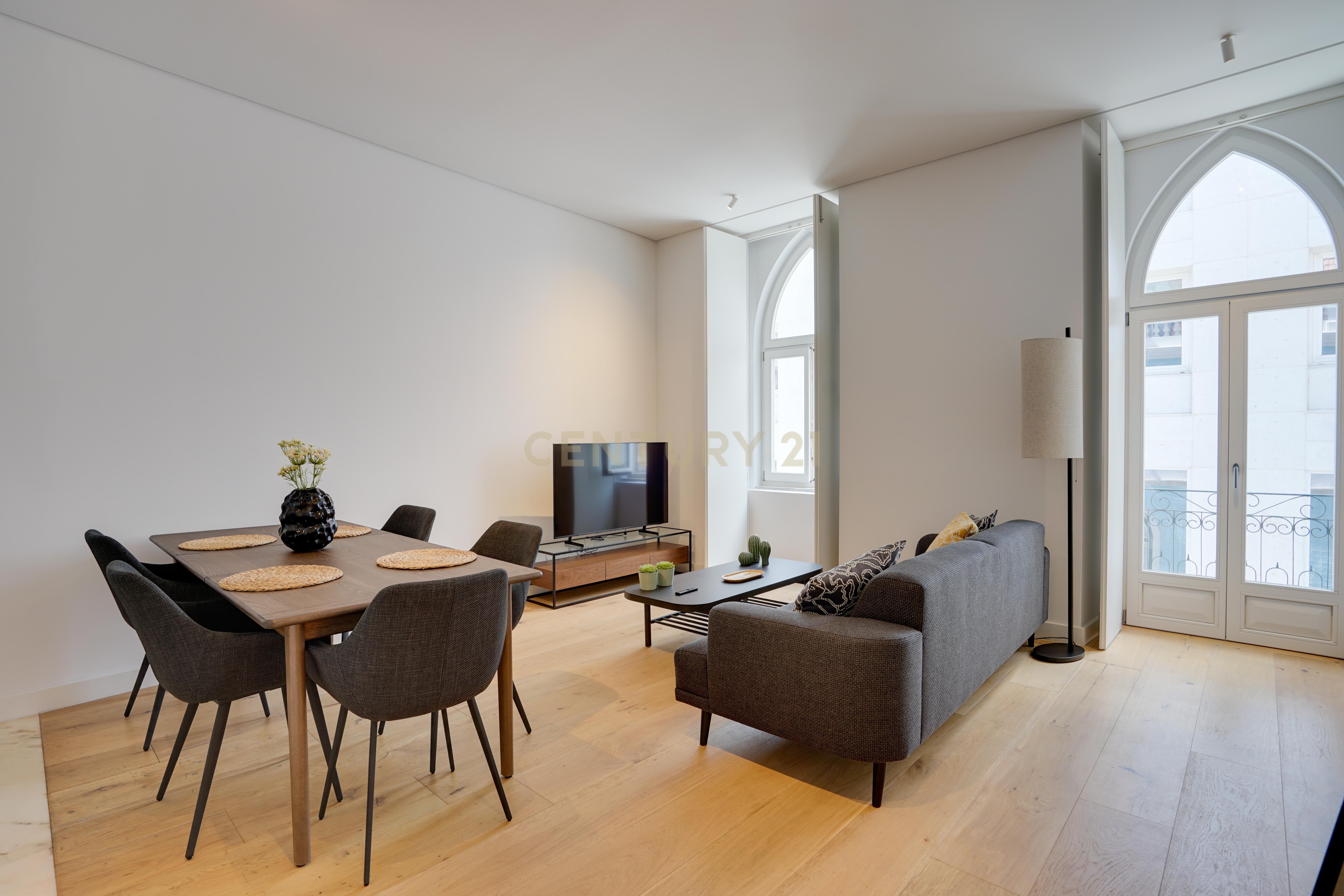 Luxuoso T1 em Lisboa com Vista e Acabamentos Modernos - Image 25