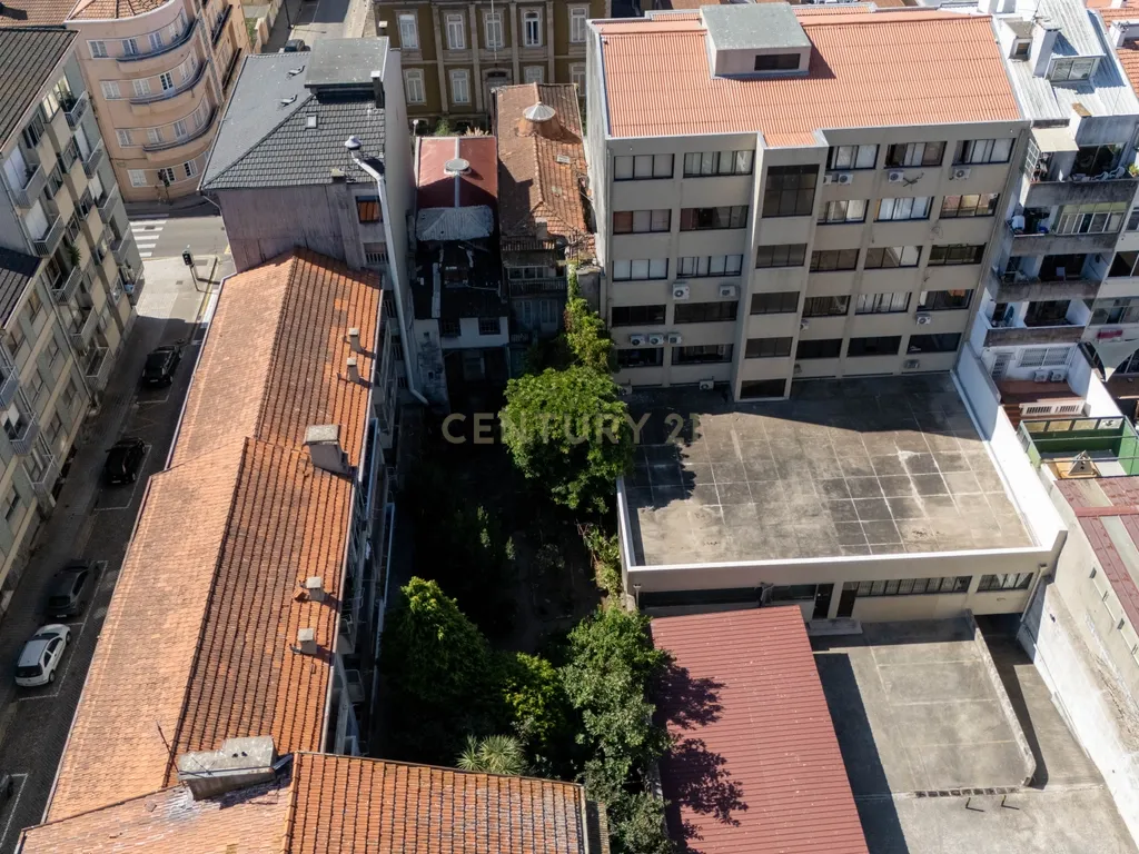 Imóvel de Investimento Estratégico na Boavista, Porto - Image 54