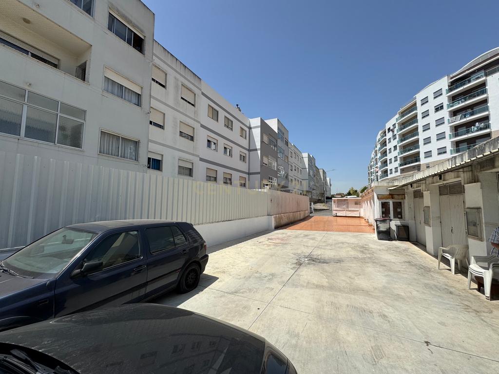 Garagem/box em Vialonga com 24m2.  - Image 8