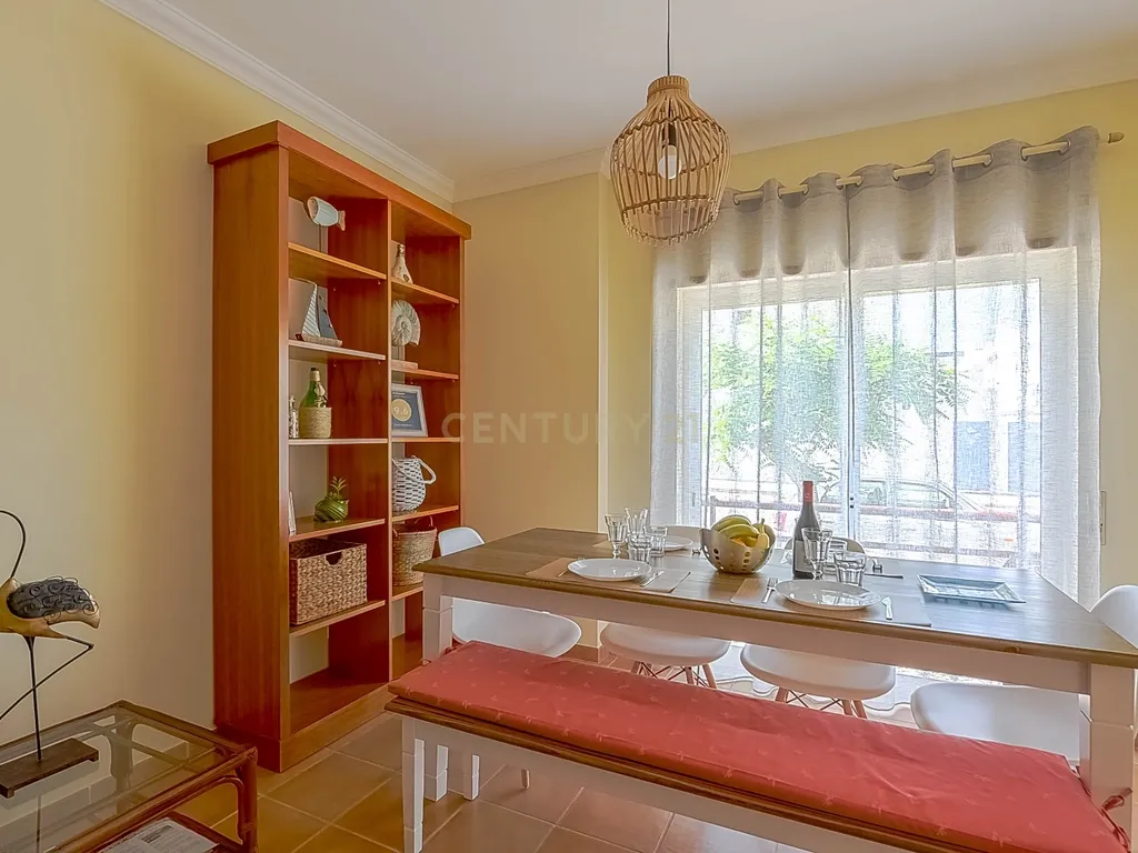 Apartamento T2 com Terraço em Cabanas de Tavira - Image 7